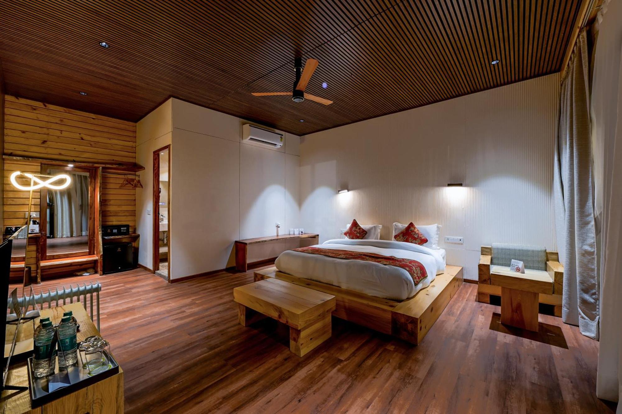 Welcomheritage Tarangi Ramganga Resort Marchula Экстерьер фото
