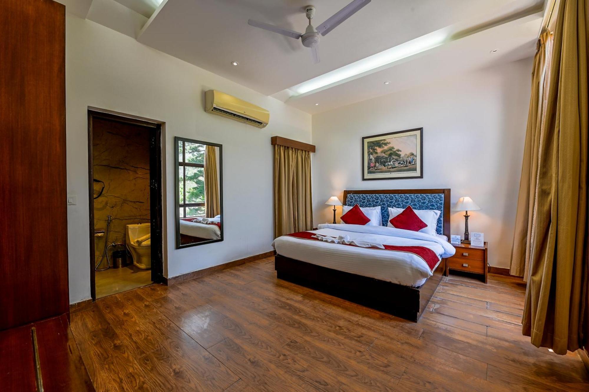 Welcomheritage Tarangi Ramganga Resort Marchula Экстерьер фото